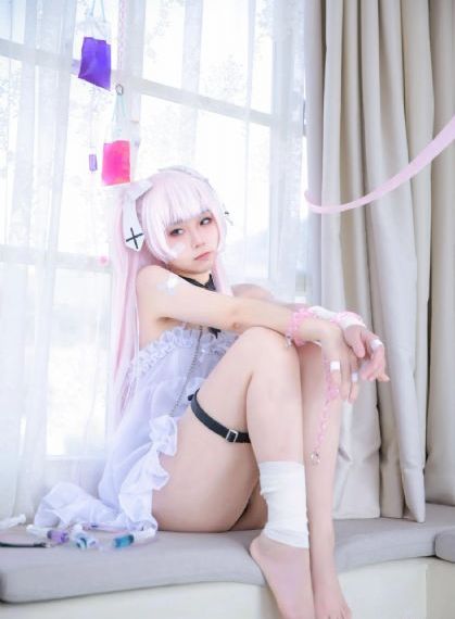 宇能鸿一郎之桃子 电影
