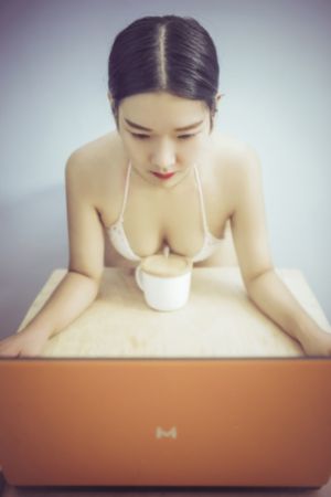 秋霞伦理在线观看
